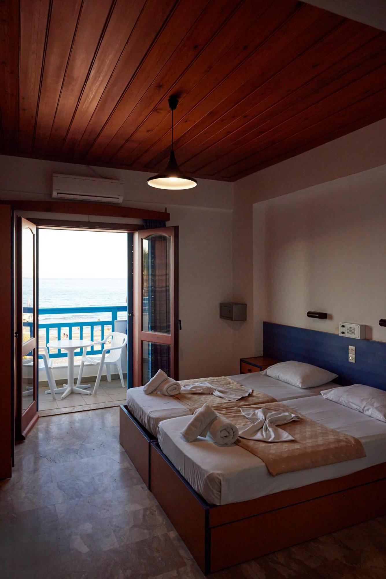 Vlachakis Hotel Stalida Bagian luar foto