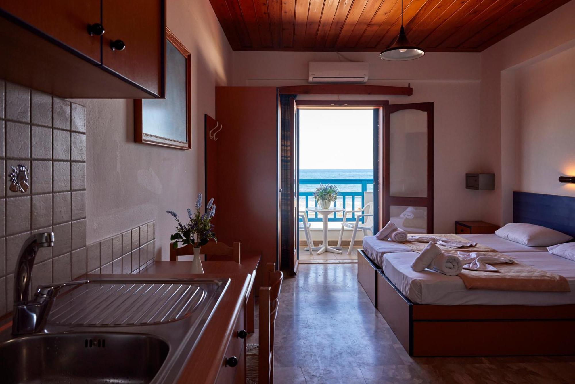 Vlachakis Hotel Stalida Bagian luar foto