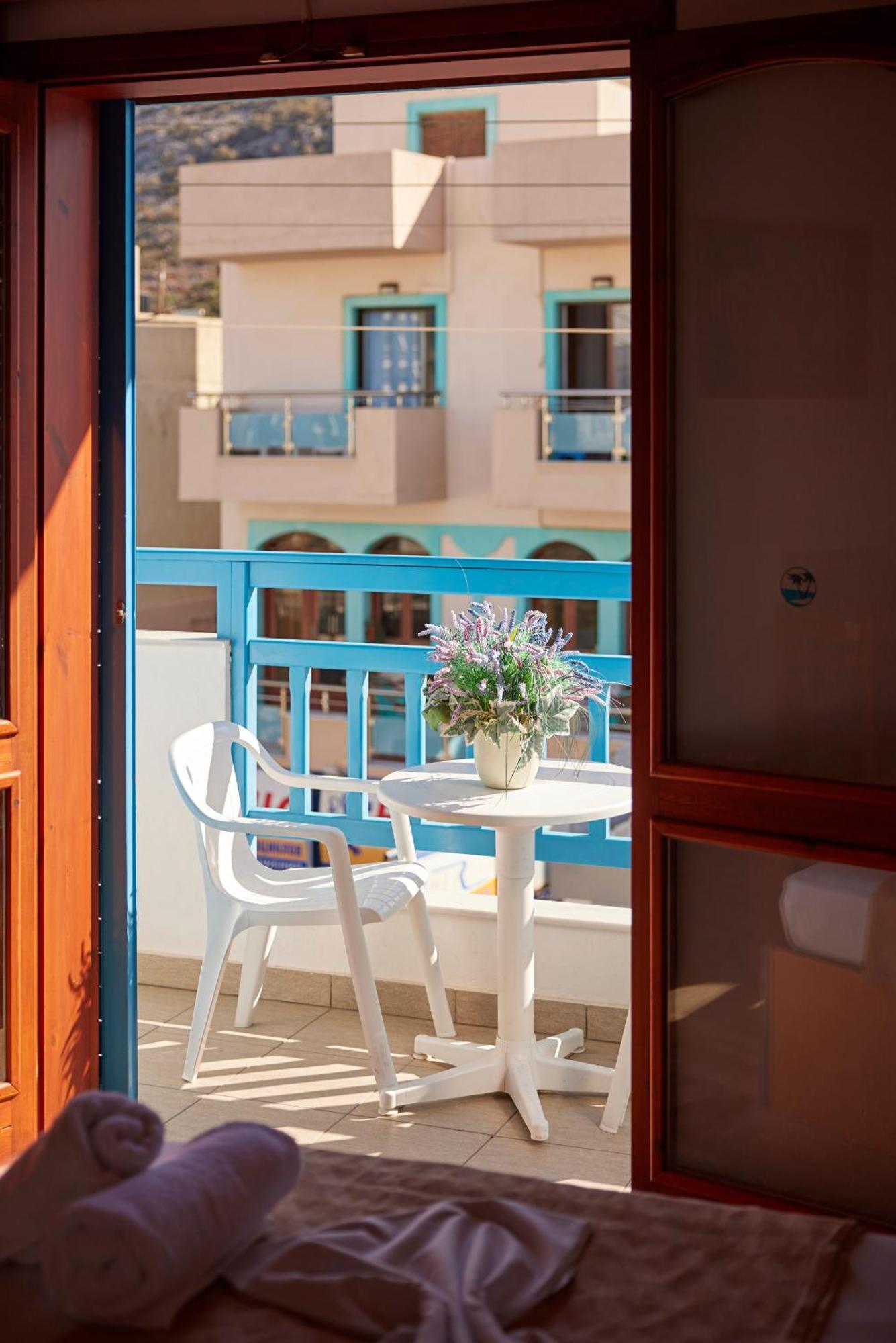 Vlachakis Hotel Stalida Bagian luar foto